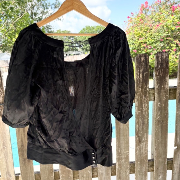 Y2K GUESS Authentic Brand Stretch Silk Blouse Sz Medium - Picture 3 of 14